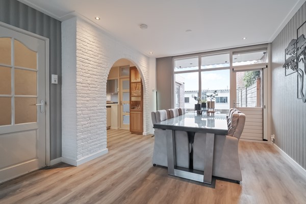 Medium property photo - Spoorgracht 10, 1781 CC Den Helder